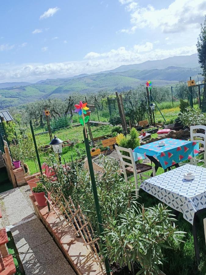 B&B Un Posto Nel Mondo Siena Exterior photo